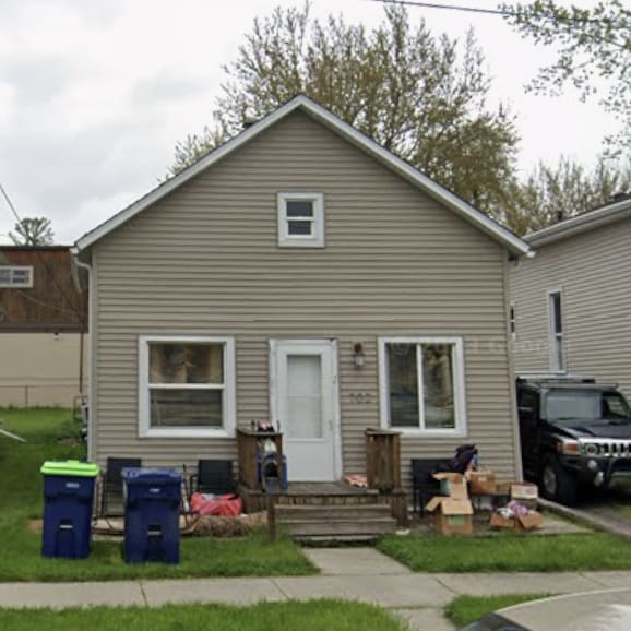 Photo - 702 N Catherine St