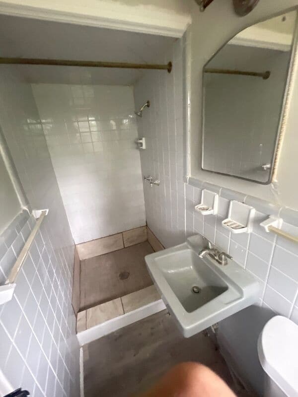Photo - 2718 E Benwood Dr