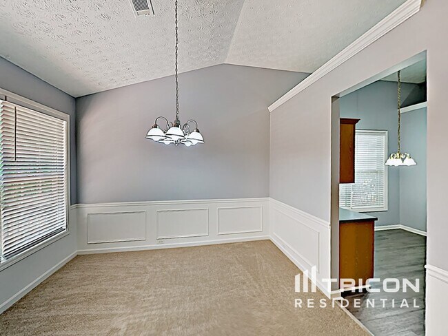 Photo - 420 Heathcliff Ct