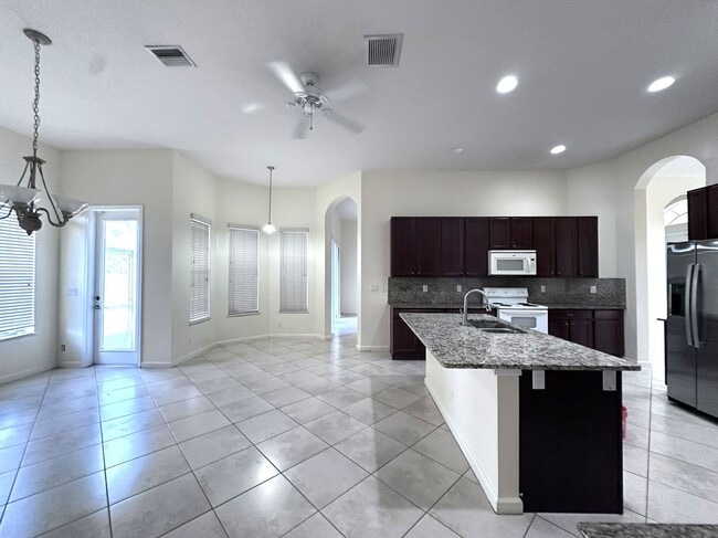 Photo - 6025 NW Wolverine Rd