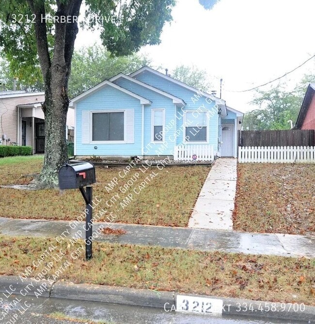 Building Photo - 3212 Herbert Dr