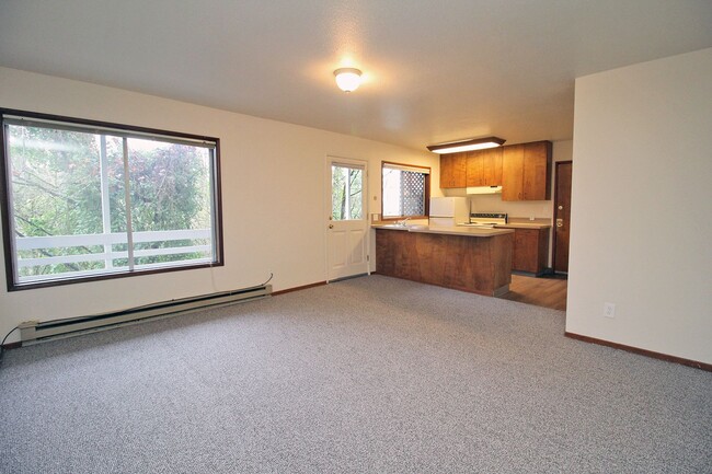 Photo - 1001 SW Woods St Unidad 8