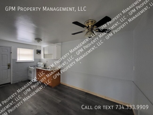 Photo - 52 W Pleasant St Unit Pleasant 52