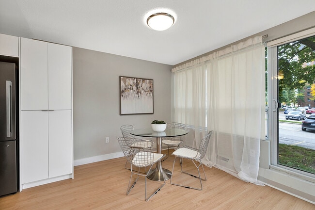 Photo - Westmount Suites