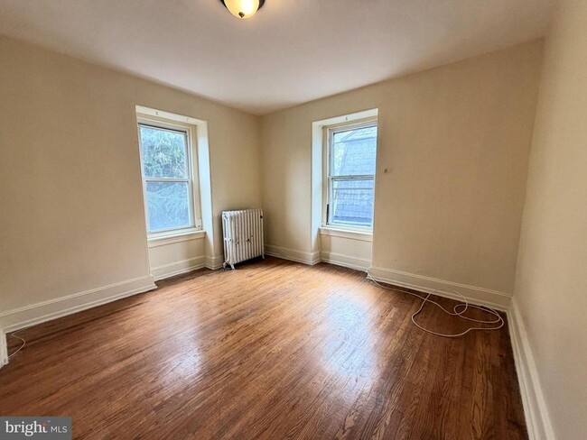 Photo - 4718 Hazel Ave Unit 3