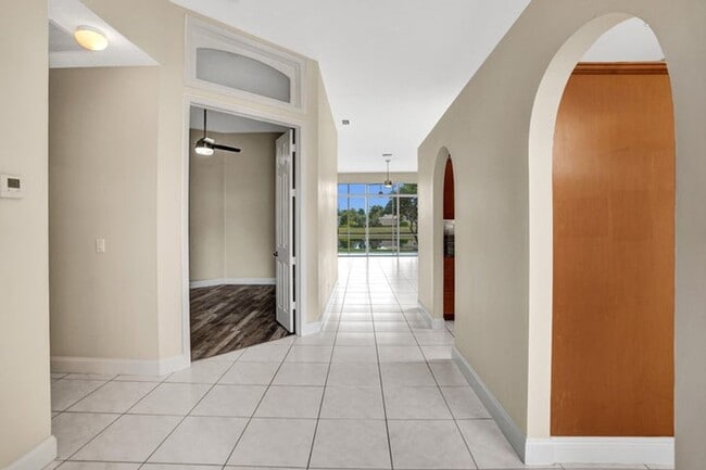 Photo - 16658 La Mesa Dr