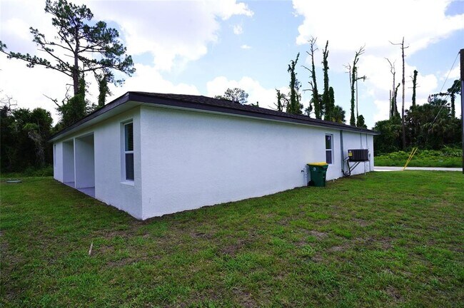 Photo - 17072 Byron Ave