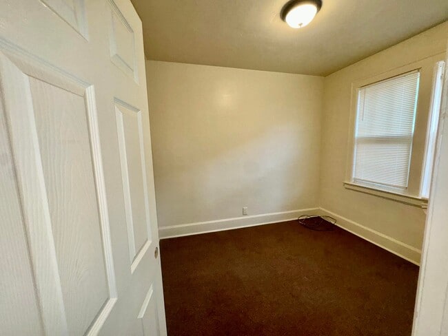 Photo - 2681 Pasadena St Unit 3