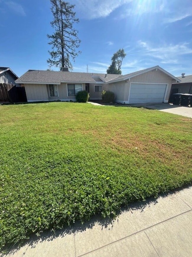 Building Photo - Coming Soon!