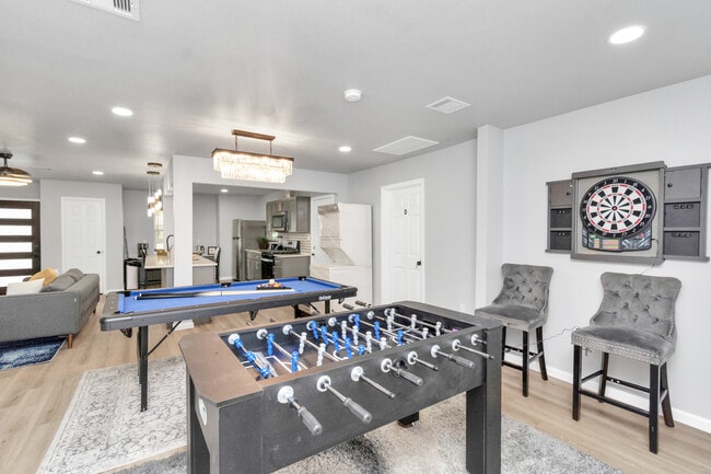 Photo - 5107 Cortelyou Ln