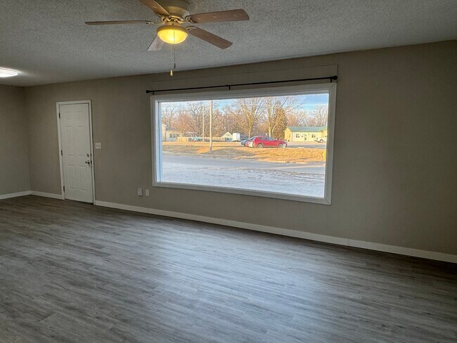 Photo - 4624 Cheyenne Ave