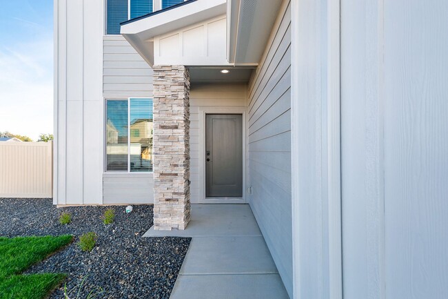 Photo - New 4 Bed 2.5 Bath House in Star