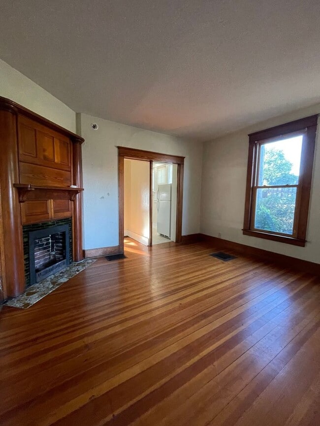 Photo - 1127 Market St Unit Apt 2