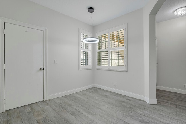 Photo - 108 Lighthouse Cir