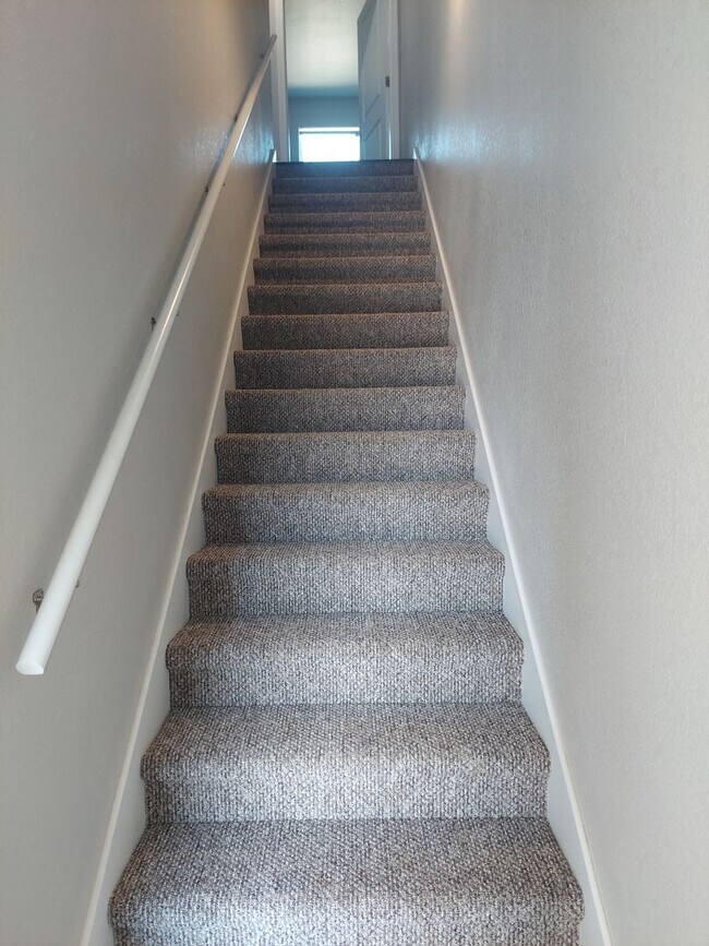 Photo - 2124 Ingalls Ln