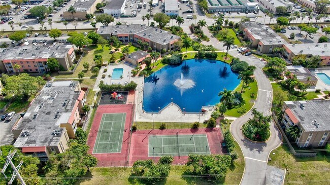 Photo - 4800 NW 79th Ave Unit 206