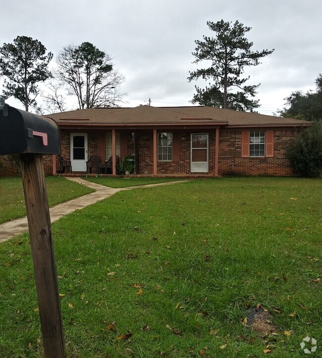 Building Photo - 1014 Davidson Dr Unit A Rental