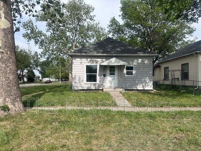 Photo - 4444 N 60th St