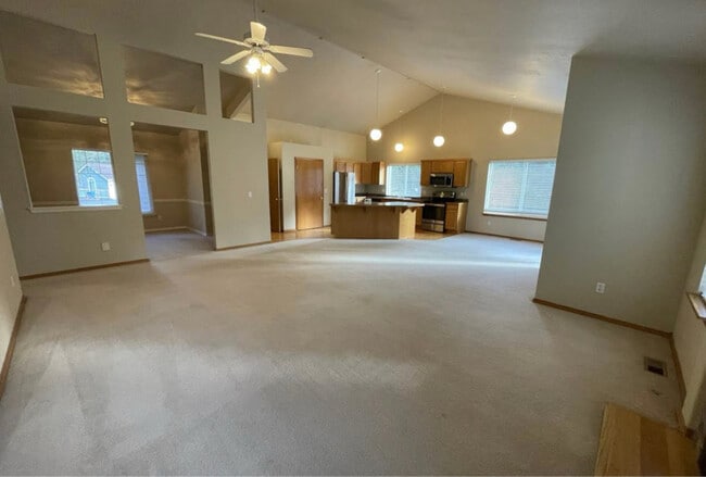 Building Photo - 13002 73rd Ave Ct E