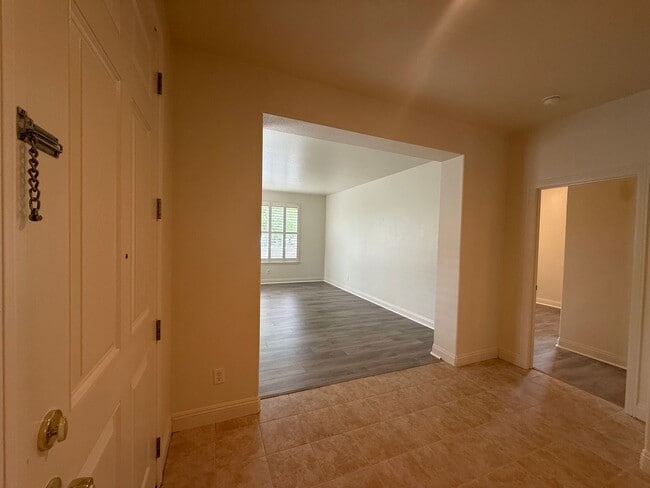 Photo - Huge Home in Anatolia Village!