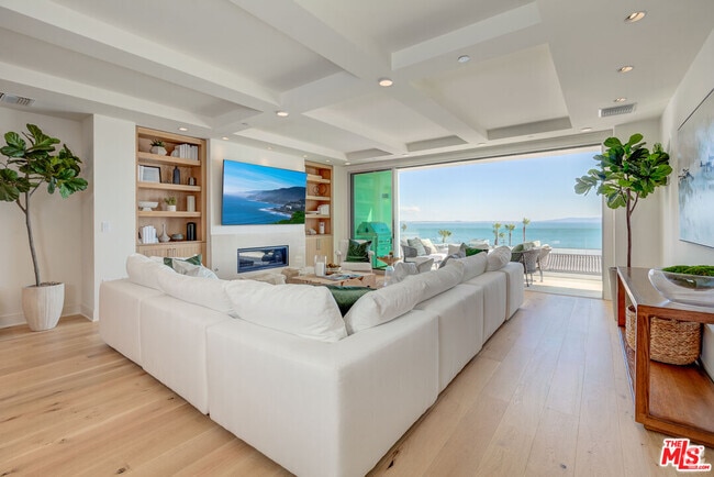 Building Photo - 17325 Castellammare Dr Unit 405 Rental