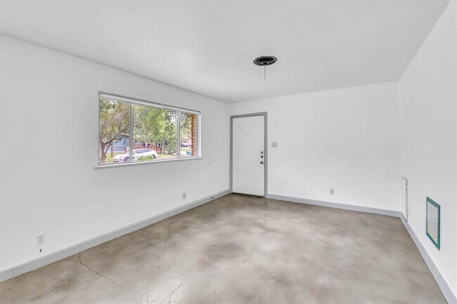 Photo - 1504 Braes Ridge Dr