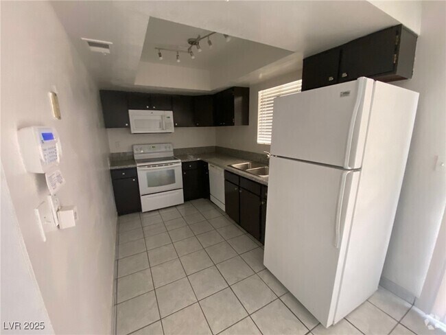 Building Photo - 5252 Osman Ct Rental