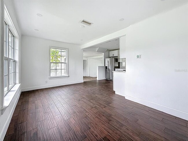 Photo - 2122 52nd Ave N