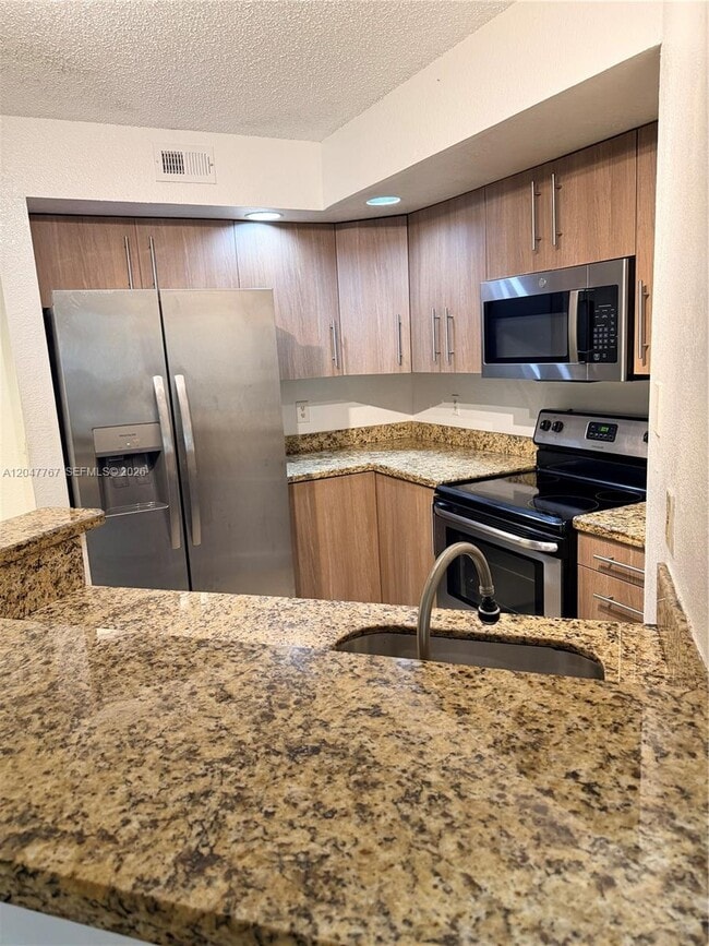 Photo - 13090 Vista Isles Dr Unit 111
