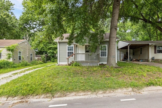 Photo - 309 Alexander Ave
