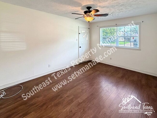 Photo - 812 S 6th St