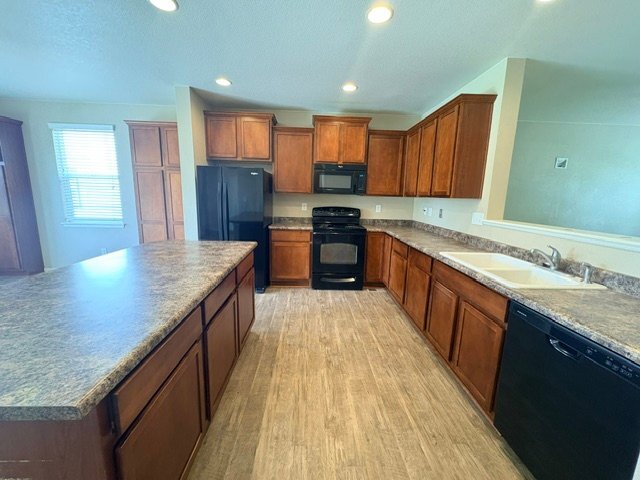Photo - 1652 Chelmsford Ct