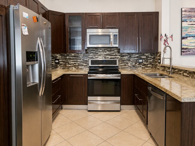 Photo - 13851 Oneida Dr Unit D2