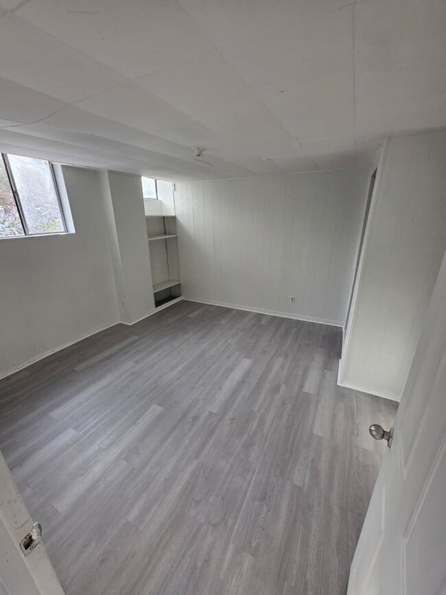 Building Photo - 1815 Cleveland Ave Unit 4