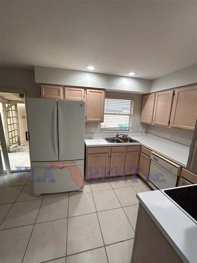 Photo - * 3/2.5 Golf Villa located in Winter Springs *