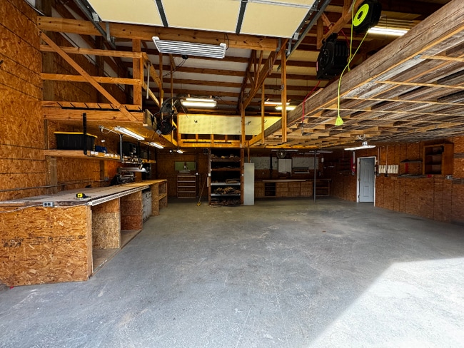 Photo - 791 Canterbury St