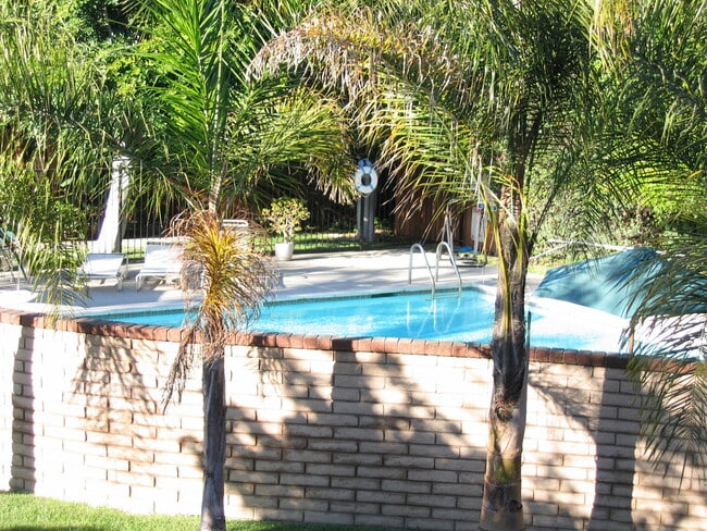 Photo - Bay Timbers Apartments