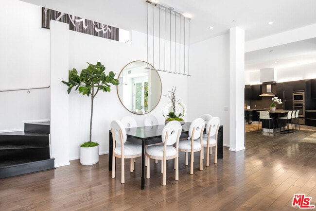 Photo - 1642 Lindacrest Dr