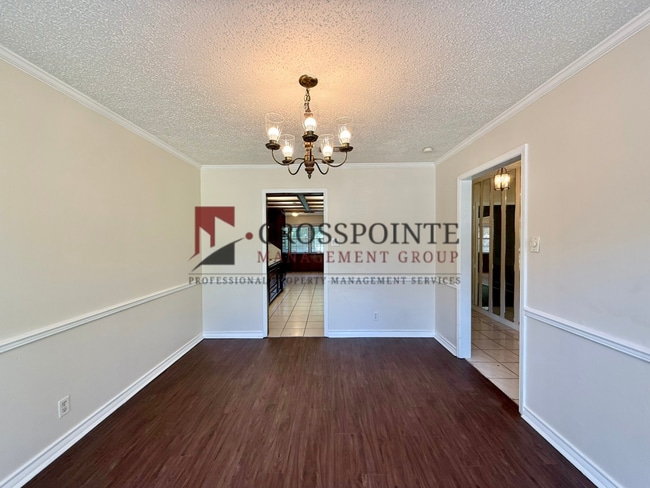 Photo - 4819 Gretna Green Ln