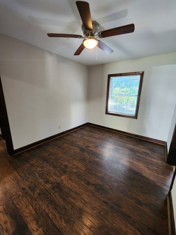 Photo - 104 E Acres Dr SE