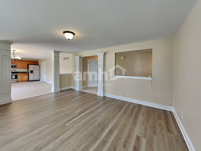2210 Scheper Ct
