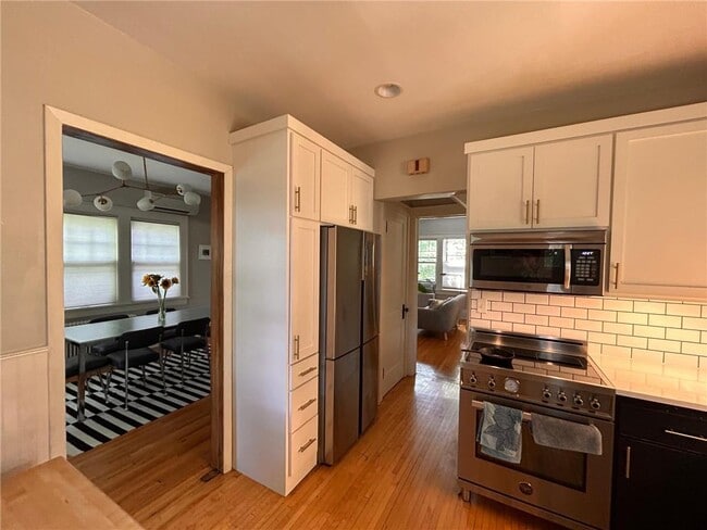 Photo - 749 Fairmount Ave