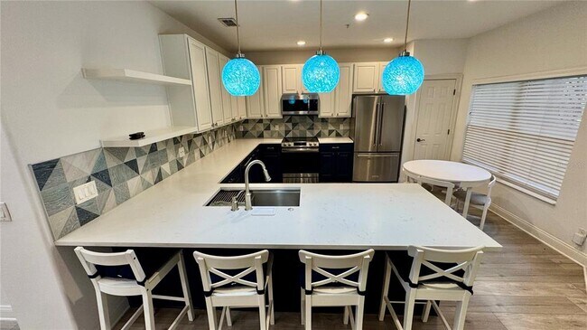 Photo - 6826 Sorrento St