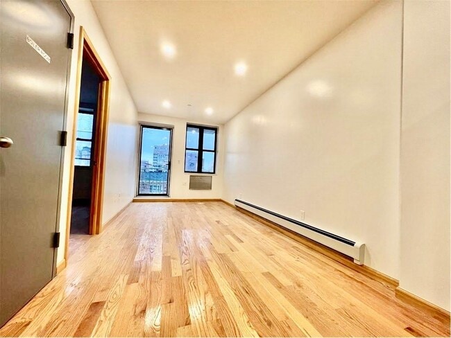 Photo - 859 57th St Unit 3A