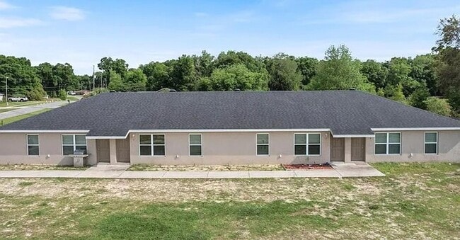 Building Photo - 2/2 Quad Unit - SE Ocala