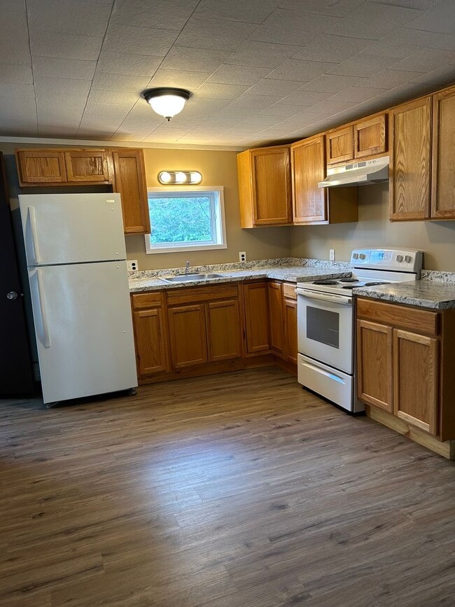 Photo - 141 College Ave Unit Apt 2