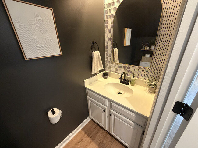 Photo - 2757 Von Thuringer Ct