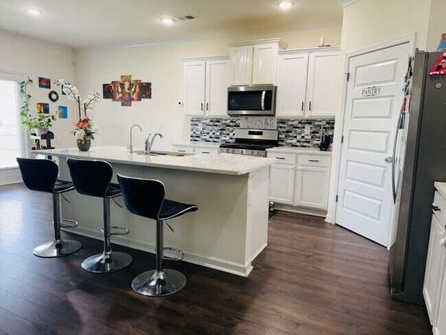 Photo - NOW AVAILABLE!!! Beautiful 5-Bedroom Home in Independence Subdivision – Grayson High District