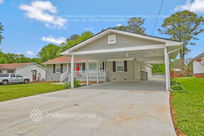 Building Photo - 692 Barnes Dr Rental