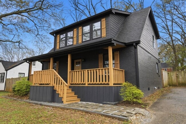 Photo - 2455 Lynn Iris Dr